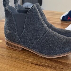 Rocket Dog Gray Wool Ankle Boots Womens 6.5